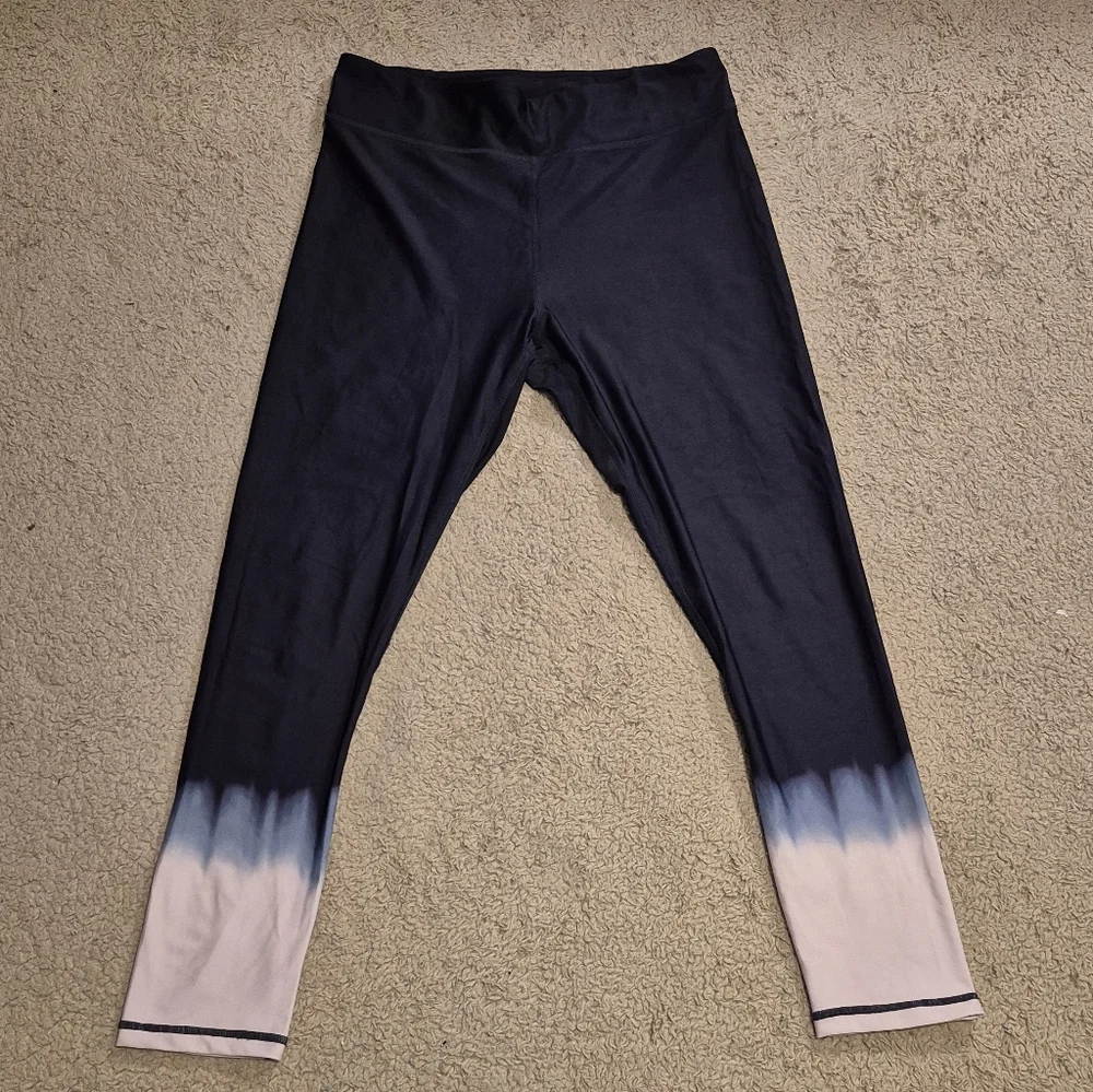 The Upside Seawater Dip-Dyed Leggings Midi 10 EUC - Picture 7 of 16